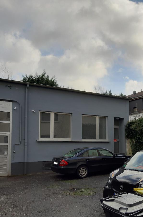 Modern Und Ruhig In Wuppertal Mit Heimkino-Beamer! Top Ausstattung Und Privatparkplatz An Der Unterkunft Zewnętrze zdjęcie